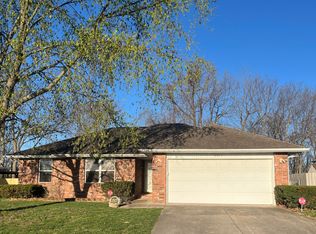 3571 S Millbrook Ave, Springfield, MO 65807