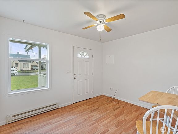 4th image of 1513 W Market Street
