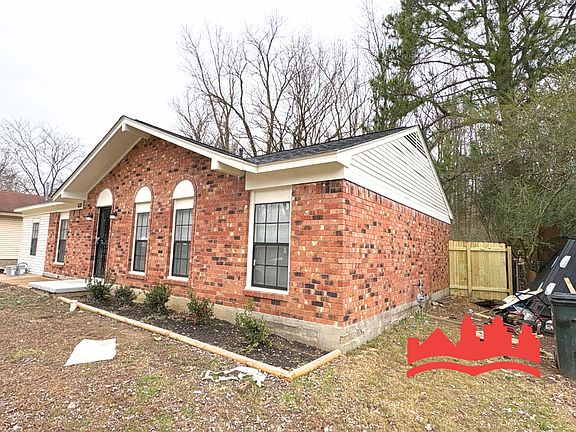 4th image of 638 Northaven Dr