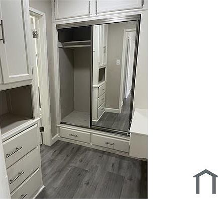 5th image of 144 Ximeno Ave APT 5