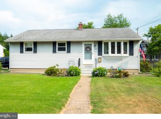 228 Temple Blvd, Palmyra, NJ 08065