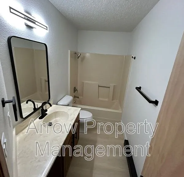 205 E Arbor Ave #310G — Photo 9