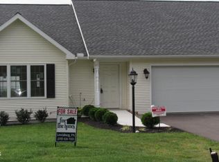 141 Limerick Ln, Selinsgrove, PA 17870