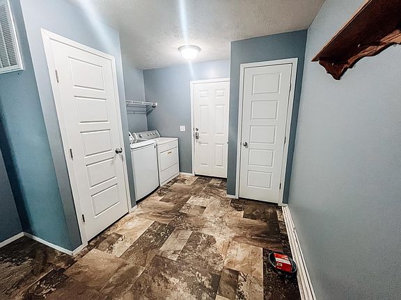 3rd image of 2859 125th Ave #1