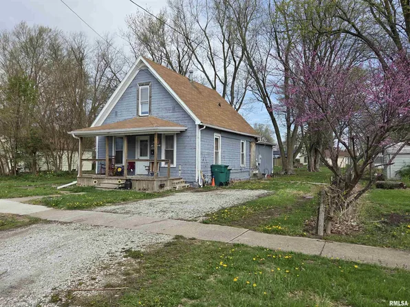 1336 E Wheeler St, Macomb, IL 61455