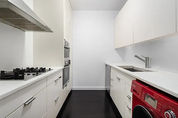 Sold by Compass | media 7