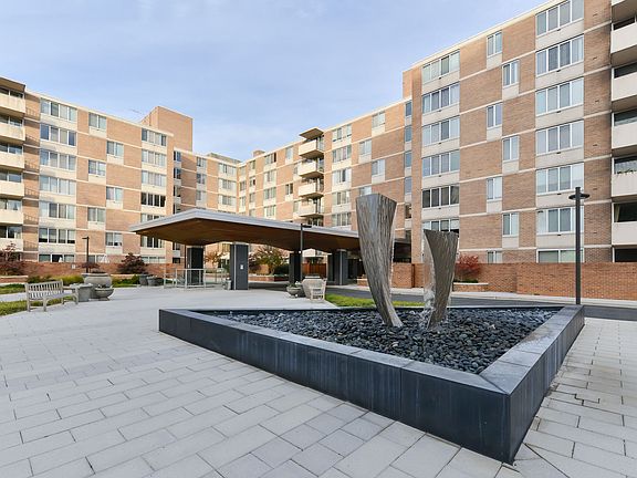 Beautiful Water Sculpture outside of the building