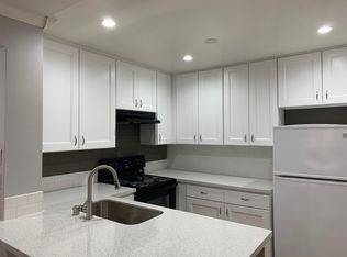 11750 W Sunset Blvd APT 105, Los Angeles, CA 90049
