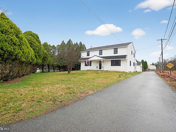 2nd image of 516 Church Rd