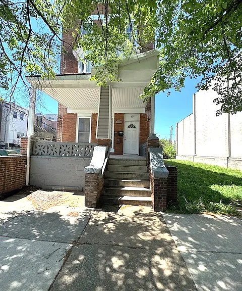 2402 Lakeview Ave #2 — Photo 5