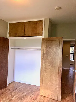 Rented by Nest Seekers International | media 28