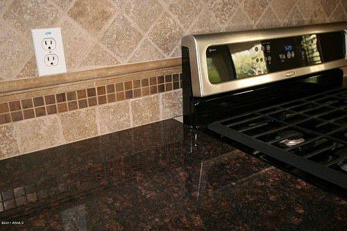 3rd image of 3016 W Keller Dr
