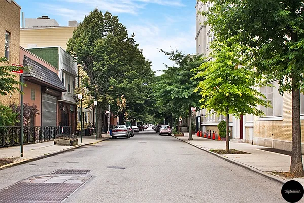 Rented by Triplemint | media 10