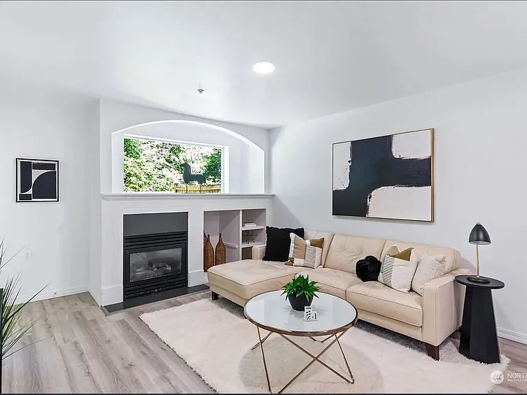 15611 18th Ave W #G102 — Photo 2