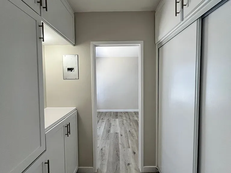 0018 Berro Assets Building — Photo 19