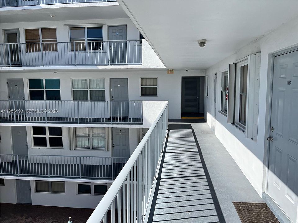 1st image of 1720 Jefferson St APT 410