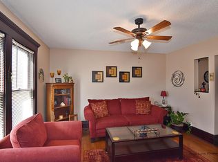 345 Spruce St #2, Aurora, IL 60506