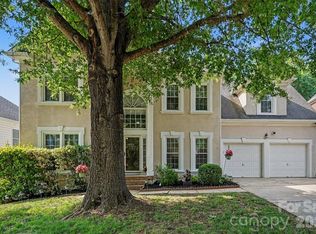 5917 Nuthatch Ct, Charlotte, NC 28277