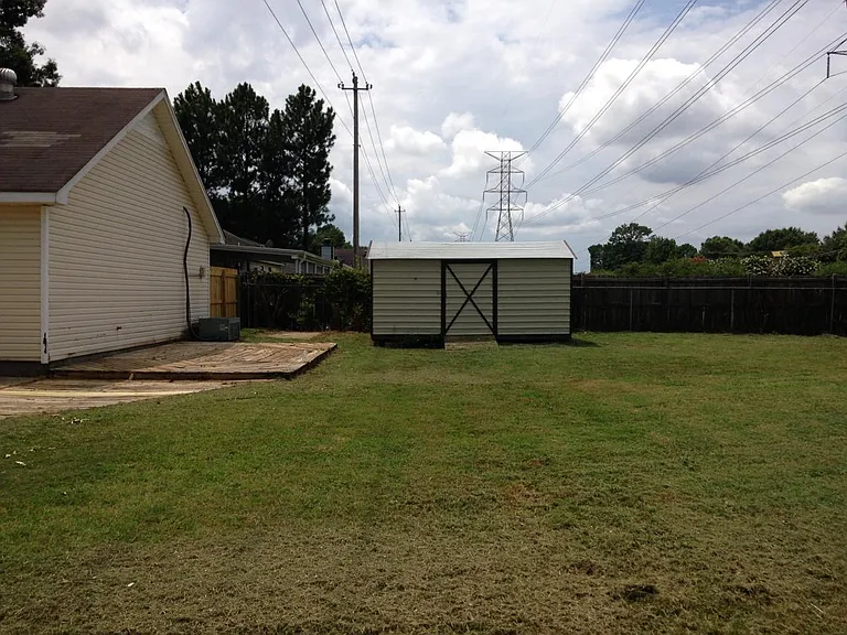 7078 Tulip Trail Dr — Photo 17