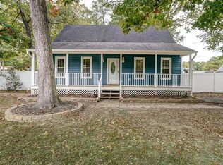 19404 Foxbrook Dr, South Chesterfield, VA 23834