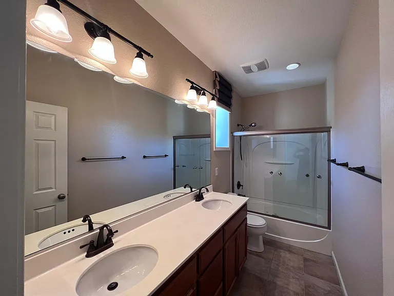 7828 Abramo Walk — Photo 27