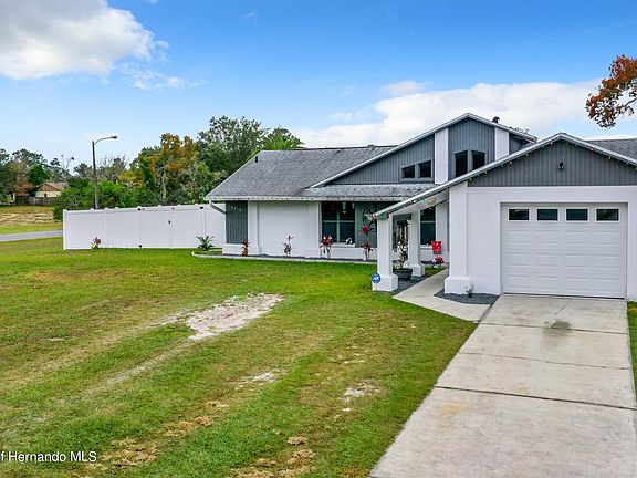 2nd image of 8212 Wooden Dr