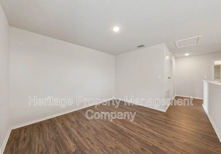 6231 Antares — Photo 19