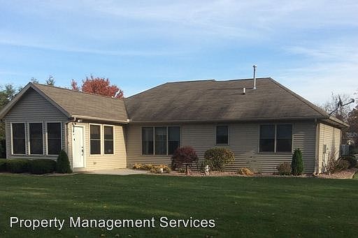 2nd image of 54127 Bridgewood Ct
