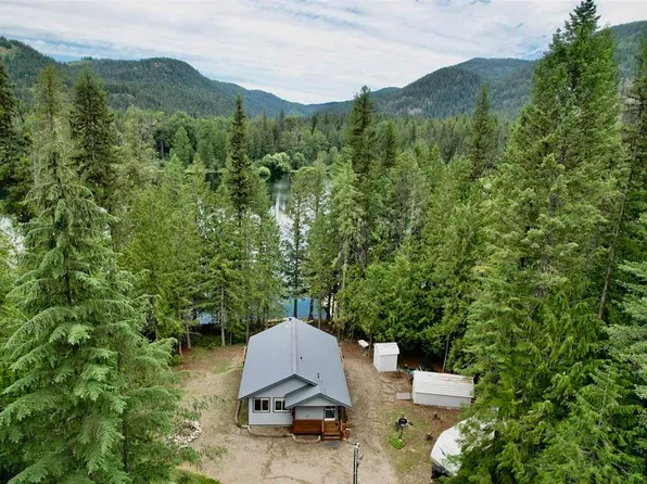582 Osprey Dr, Cusick, WA 99119