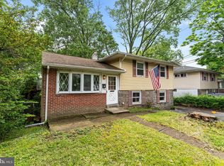 1200 Providence Rd, Secane, PA 19018