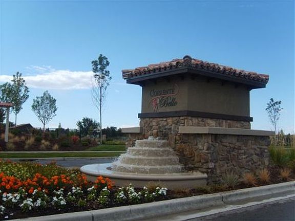 3rd image of 1781 W Bello Sara Way