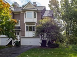 959 Trenton Ln N, Plymouth, MN 55441