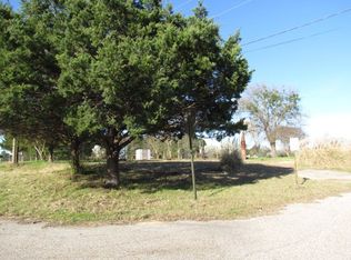 298 Oakwood Rd, Gladewater, TX 75647