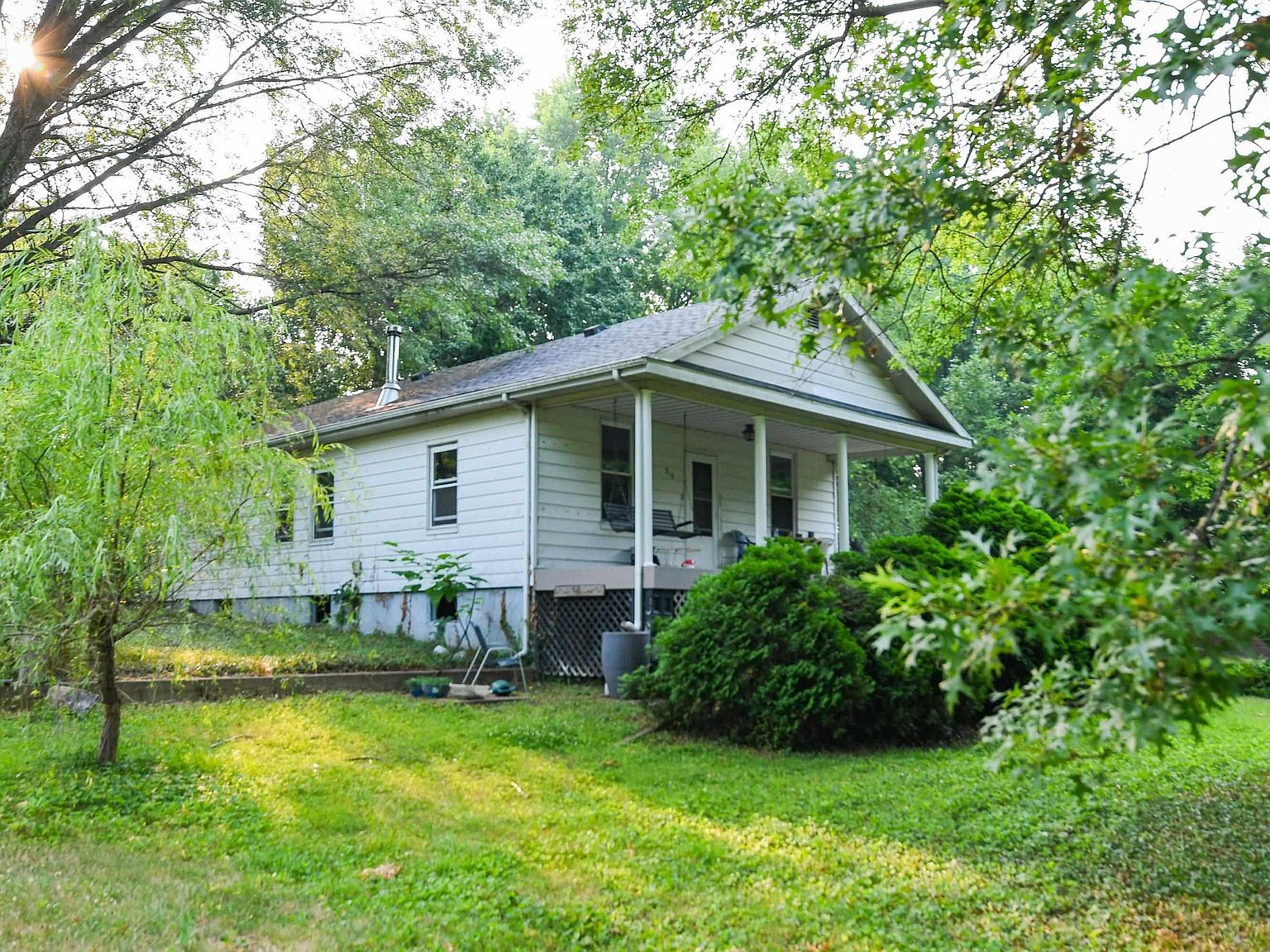 215 Edinburg Ave, Kincaid, IL 62540 MLS CA1023165 Zillow