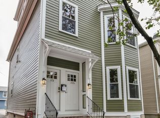 172 M St #2, Boston, MA 02127
