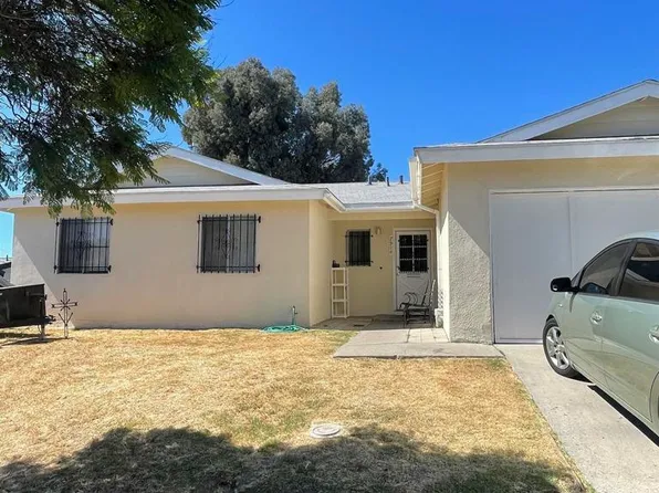 7914 Shorewood Dr, San Diego, CA 92114