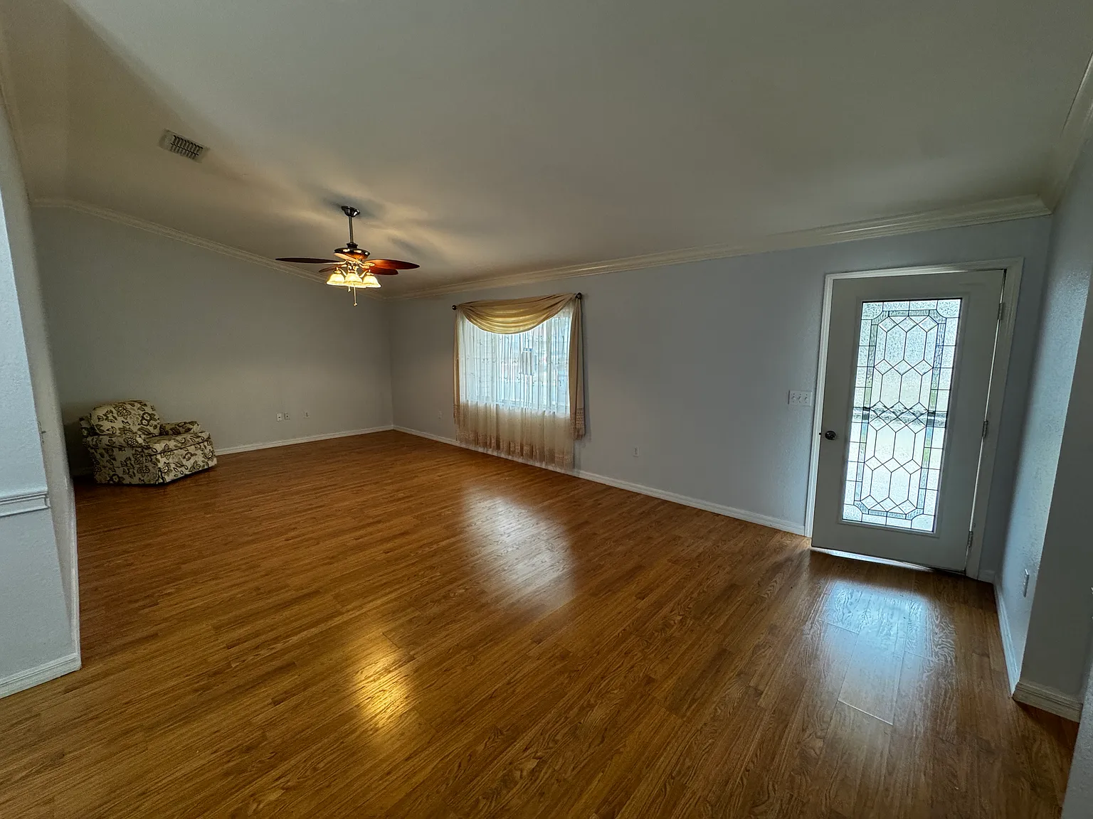 Nice 2 Beds 2 Baths Home in Spruce Creek South — Photo 2