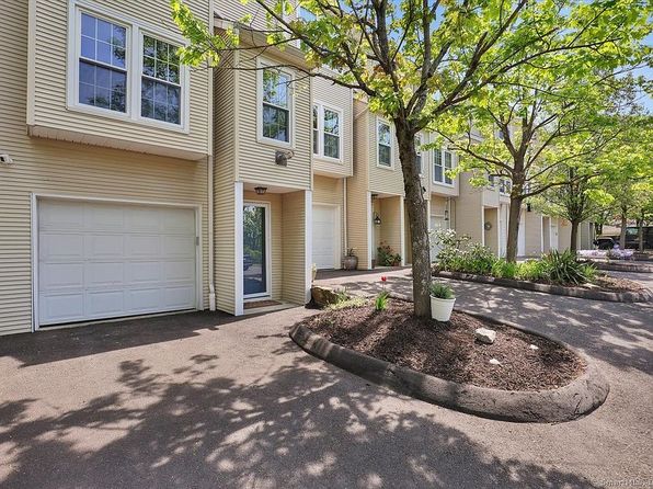 380 Hitchcock Rd