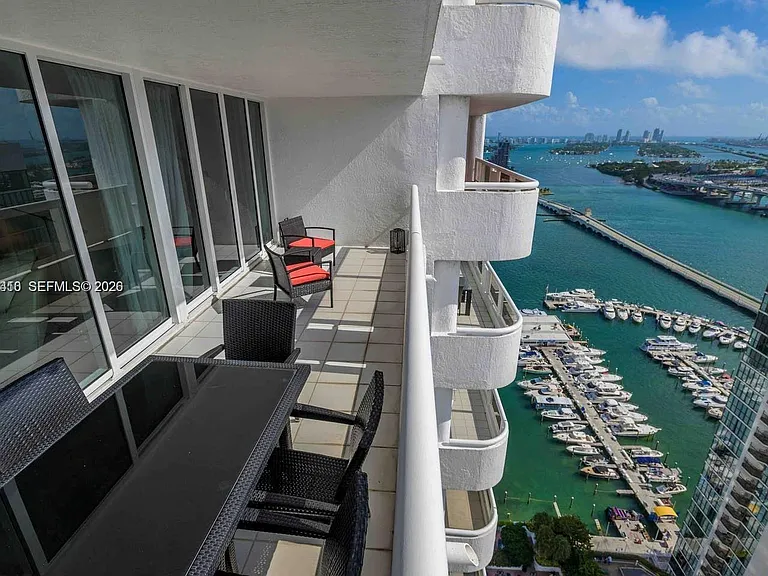1717 N Bayshore Dr #A-3642 — Photo 18