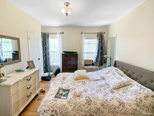 Rented by Douglas Elliman | media 5