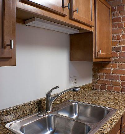 3rd image of 209 S 4th Ave Suite 2C
