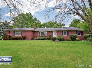 139 Wolf Rd, Oswego, IL 60543