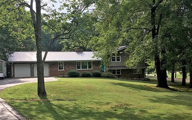 229 Black Road, Dickson TN 