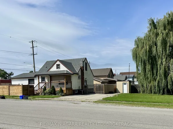 130 Killaly St E, Pt Colborne, ON L3K 1N6
