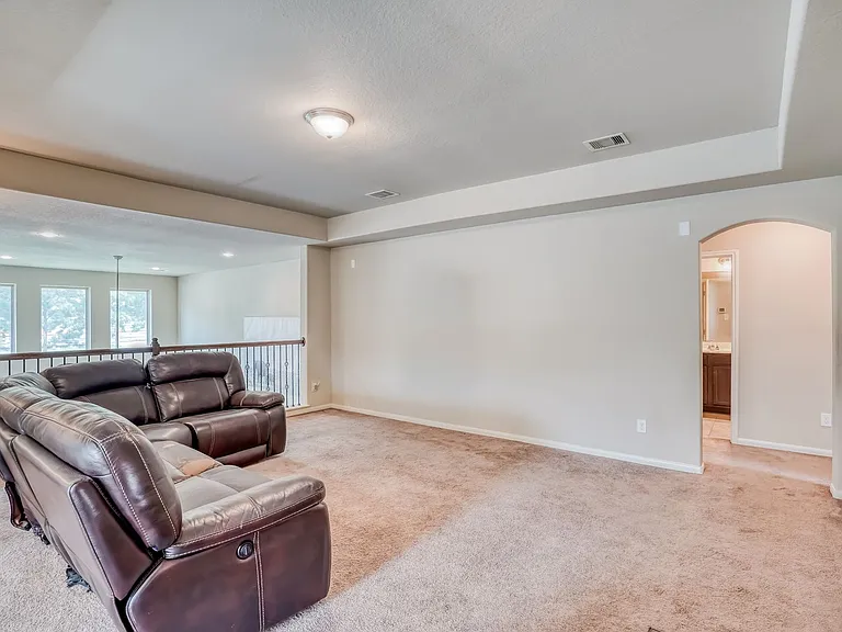 4031 Guild Meadows Dr — Photo 5