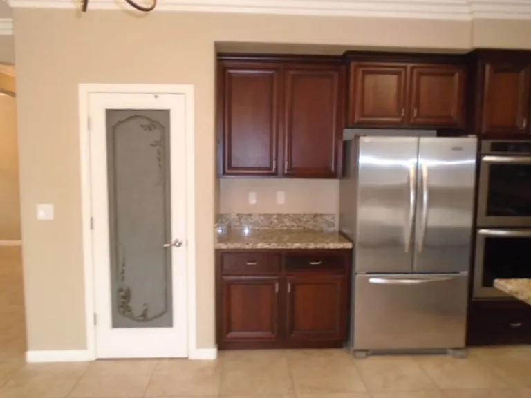 1758 Ravenna Way — Photo 8