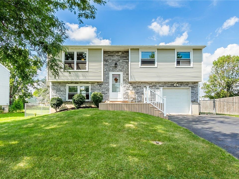 1st image of 5768 Clover Meadow Ln
