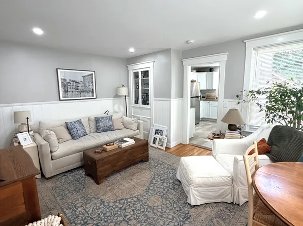 47 Laurel St, East Weymouth, MA