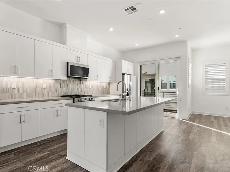 1415 W Cara Dr — Photo 9