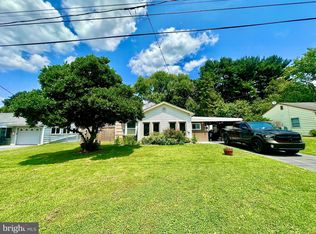2627 Valley Rd, East Petersburg, PA 17520